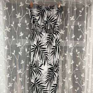 Maxi strapless dress
